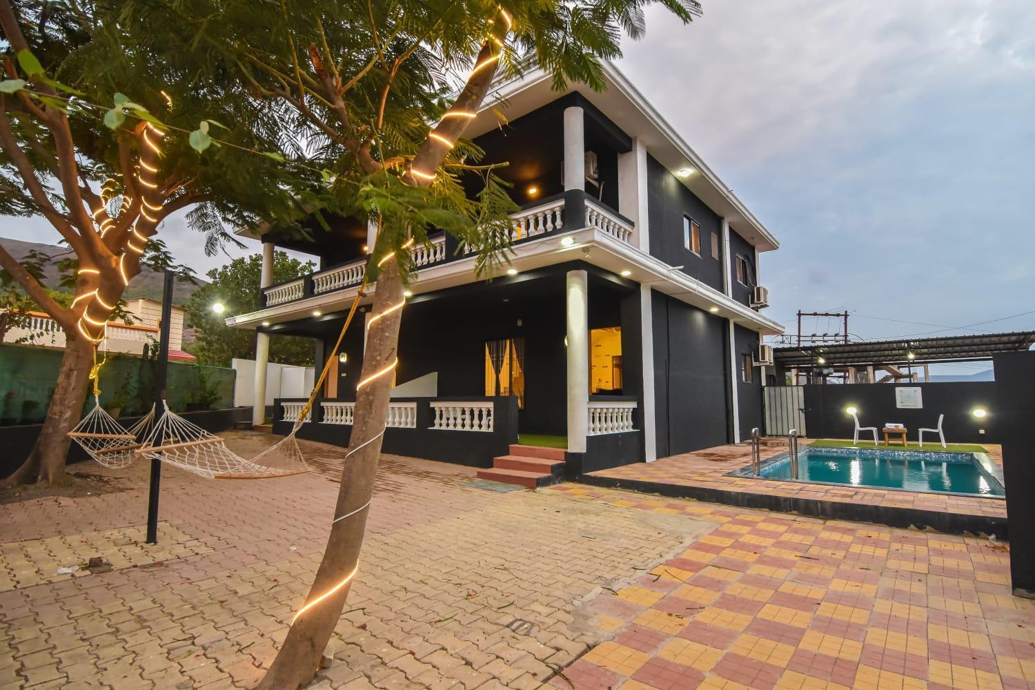 Black Stone Villa Kārli エクステリア 写真